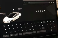Tesla Model 3 din 2023 cu 2.790 km - oferta TES160587 - foto 21