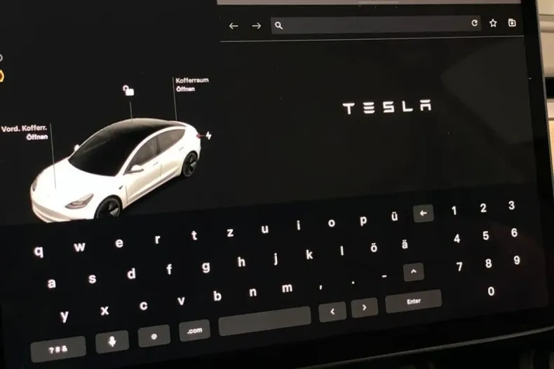 Tesla Model 3 din 2023 cu 2.790 km - oferta TES160587 - foto 21