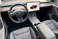 Tesla Model Y din 2023 cu 4.500 km - oferta TES160588 - foto 9