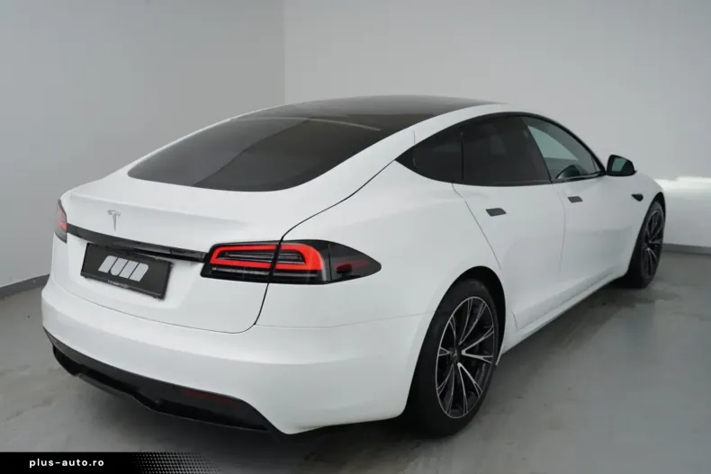 Tesla Model S din 2023 cu 17.400 km - oferta TES160589 - foto 2