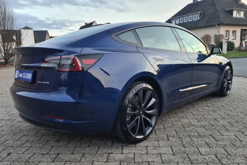 Tesla Model 3 din 2023 cu 18.500 km - oferta TES160590 - foto 3
