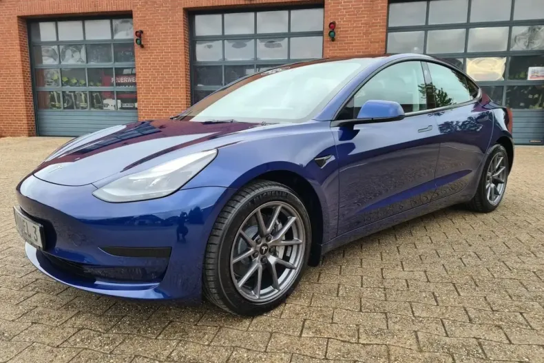 Tesla Model 3 din 2023 cu 18.500 km - oferta TES160590 - foto 7