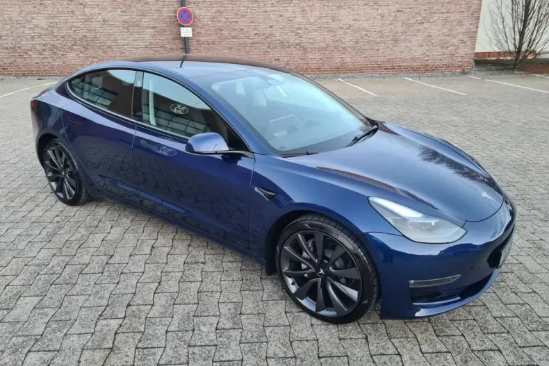 Tesla Model 3 din 2023 cu 18.500 km - oferta TES160590 - foto 17