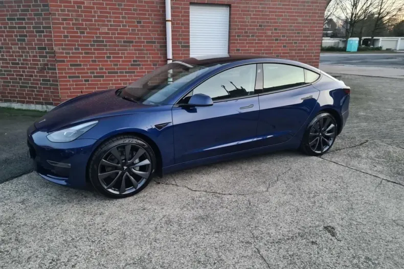 Tesla Model 3 din 2023 cu 18.500 km - oferta TES160590 - foto 22