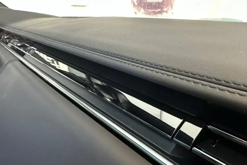 Land Rover Range Rover din 2024 cu 24.000 km - oferta LAN160593 - foto 31