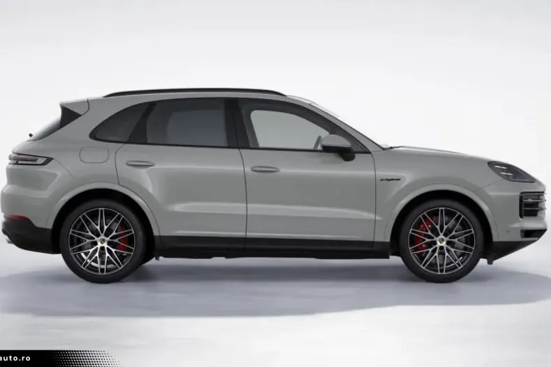 Porsche Cayenne din 2024 cu 9.500 km - oferta POR160594 - foto 6