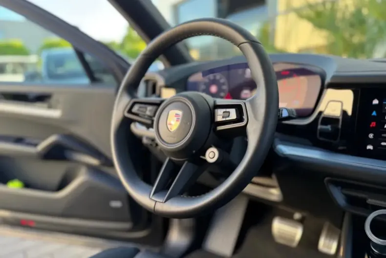 Porsche Cayenne din 2024 cu 24.995 km - oferta POR160597 - foto 9