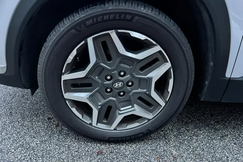 Hyundai SANTA FE din 2023 cu 78.555 km - oferta HYU160601 - foto 9