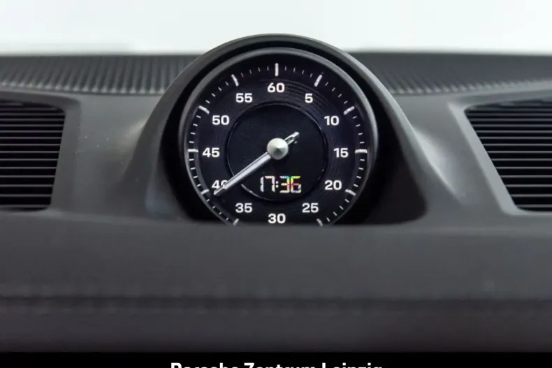 Porsche Cayenne din 2024 cu 18.229 km - oferta POR160604 - foto 26