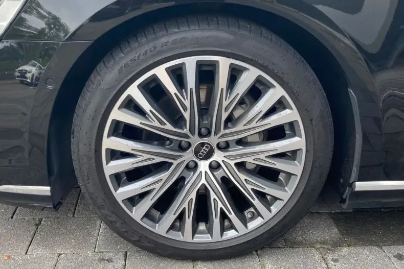 Audi A8 din 2023 cu 104.600 km - oferta AUD160609 - foto 10