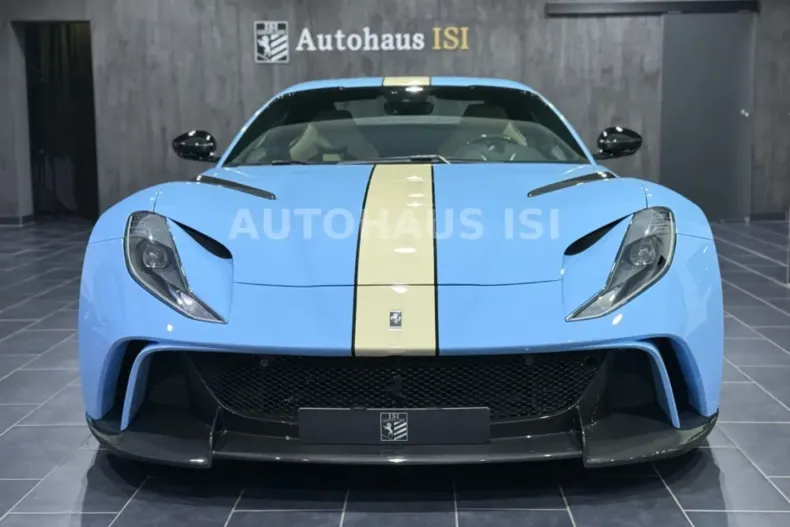 Ferrari 812 din 2022 cu 2.490 km - oferta FER160611 - foto 3