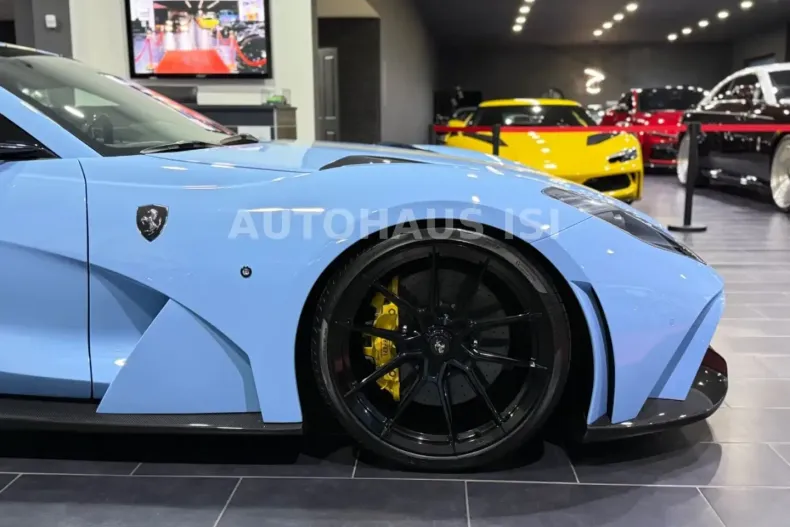 Ferrari 812 din 2022 cu 2.490 km - oferta FER160611 - foto 5