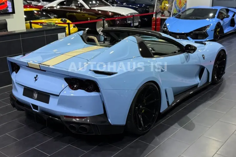 Ferrari 812 din 2022 cu 2.490 km - oferta FER160611 - foto 9