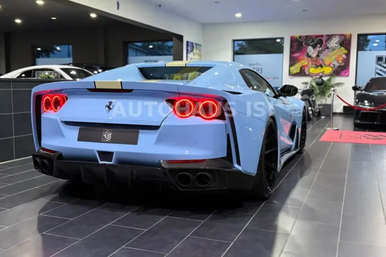 Ferrari 812 din 2022 cu 2.490 km - oferta FER160611 - foto 10