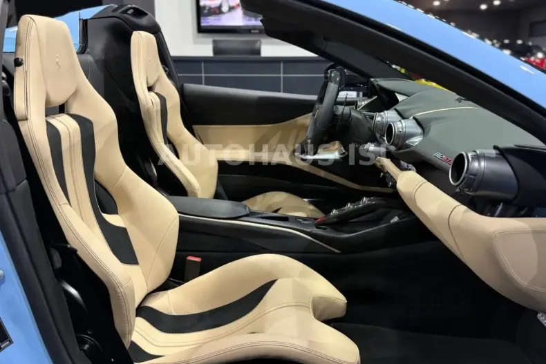 Ferrari 812 din 2022 cu 2.490 km - oferta FER160611 - foto 27