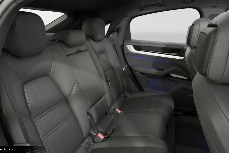 Porsche Cayenne din 2024 cu 21.999 km - oferta POR160614 - foto 9