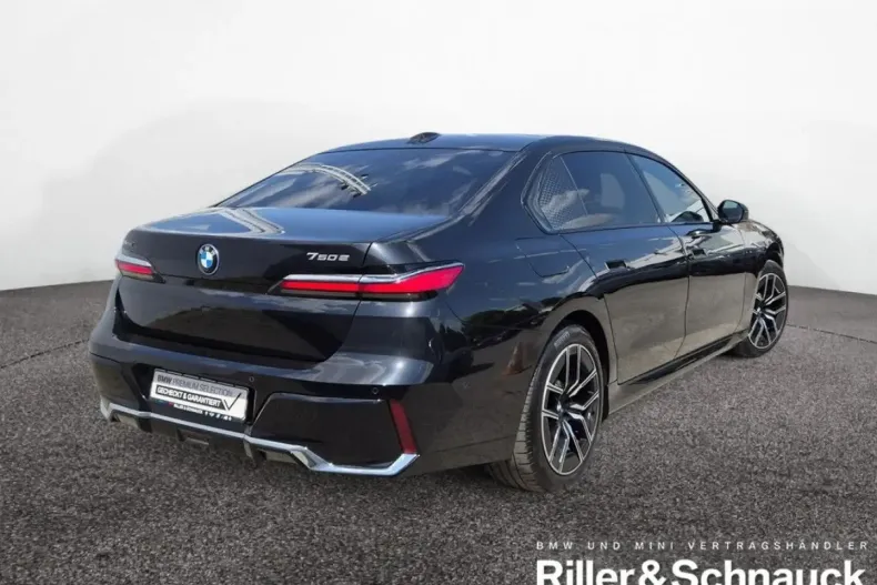 BMW 750 din 2024 cu 16.349 km - oferta BMW160615 - foto 4