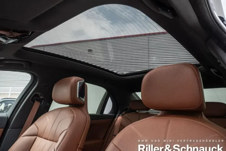 BMW 750 din 2024 cu 16.349 km - oferta BMW160615 - foto 22