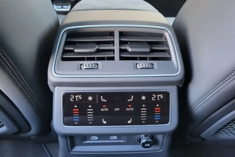 Audi RS6 din 2023 cu 7.000 km - oferta AUD160617 - foto 10