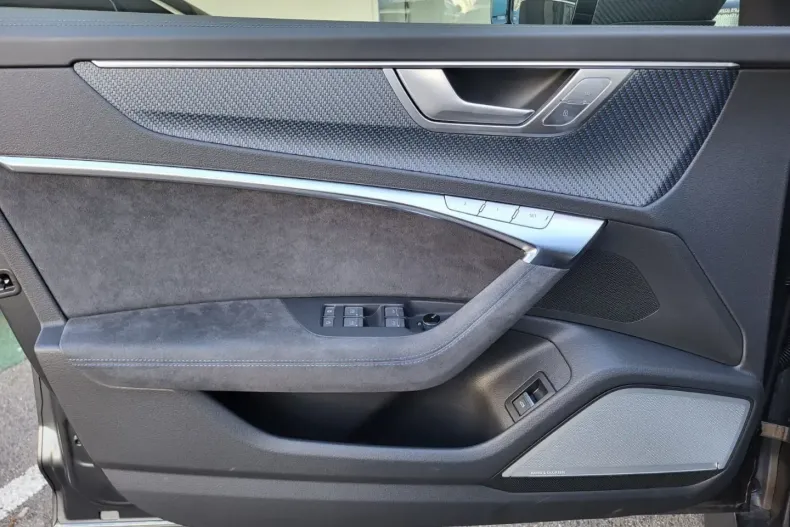 Audi RS6 din 2023 cu 7.000 km - oferta AUD160617 - foto 15