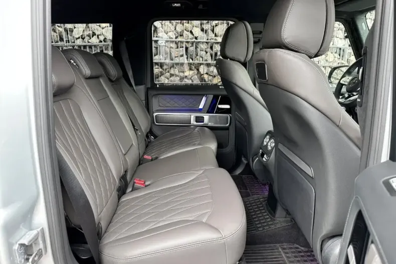 Mercedes-Benz G 500 din 2024 cu 7.900 km - oferta MER160619 - foto 9