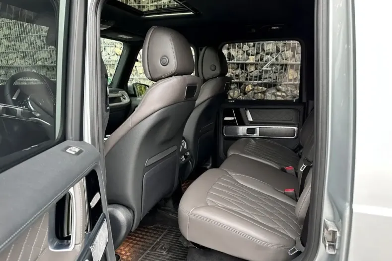 Mercedes-Benz G 500 din 2024 cu 7.900 km - oferta MER160619 - foto 14