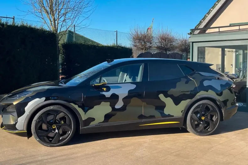 Lotus Eletre din 2024 cu 2.200 km - oferta LOT160621 - foto 12