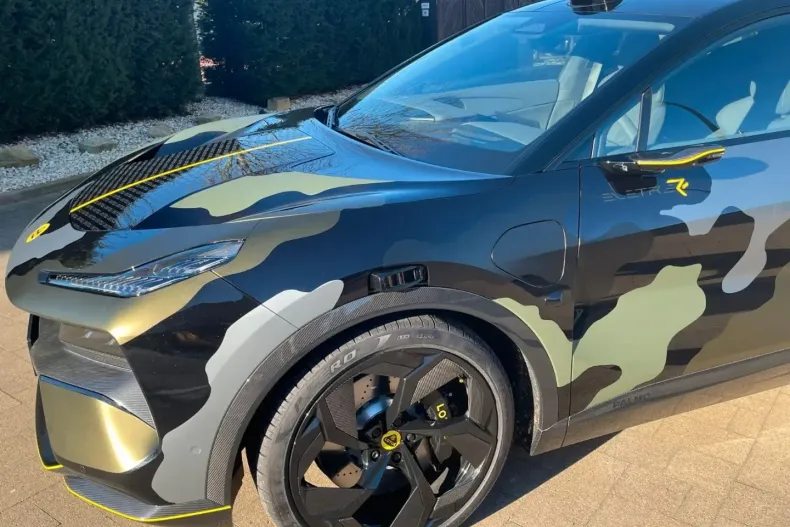 Lotus Eletre din 2024 cu 2.200 km - oferta LOT160621 - foto 18