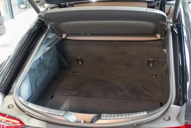 Mercedes-Benz AMG GT din 2024 cu 4.861 km - oferta MER160627 - foto 5