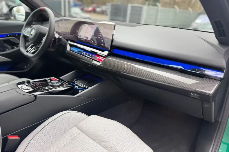 BMW M5 din 2025 cu 9.500 km - oferta BMW160629 - foto 20