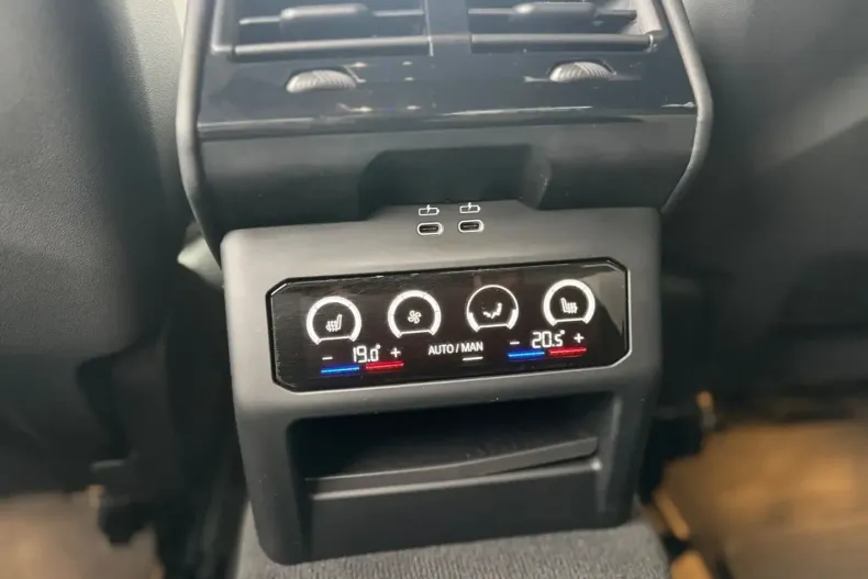 BMW M5 din 2025 cu 9.500 km - oferta BMW160629 - foto 39