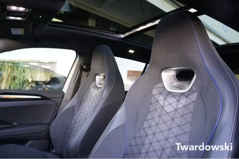 Volkswagen Tiguan din 2024 cu 15.756 km - oferta VOL160632 - foto 15