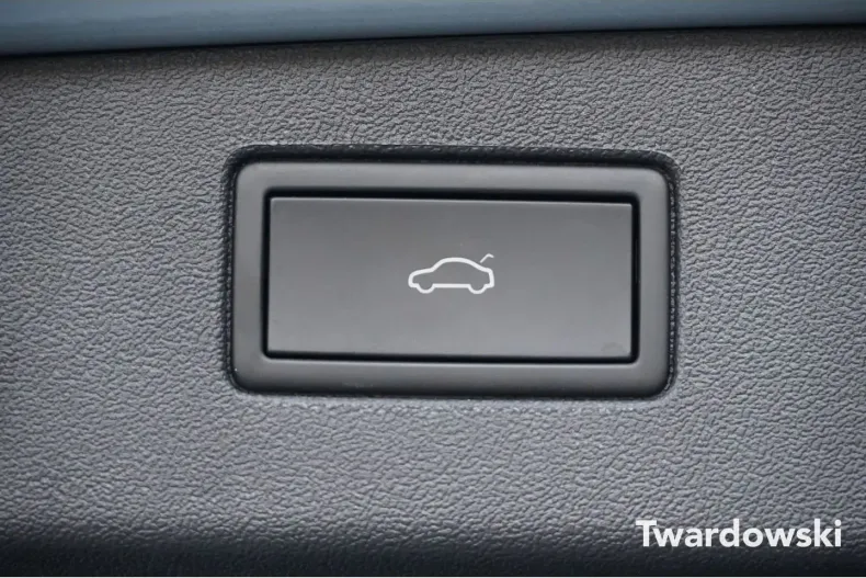 Volkswagen Tiguan din 2024 cu 15.756 km - oferta VOL160632 - foto 18