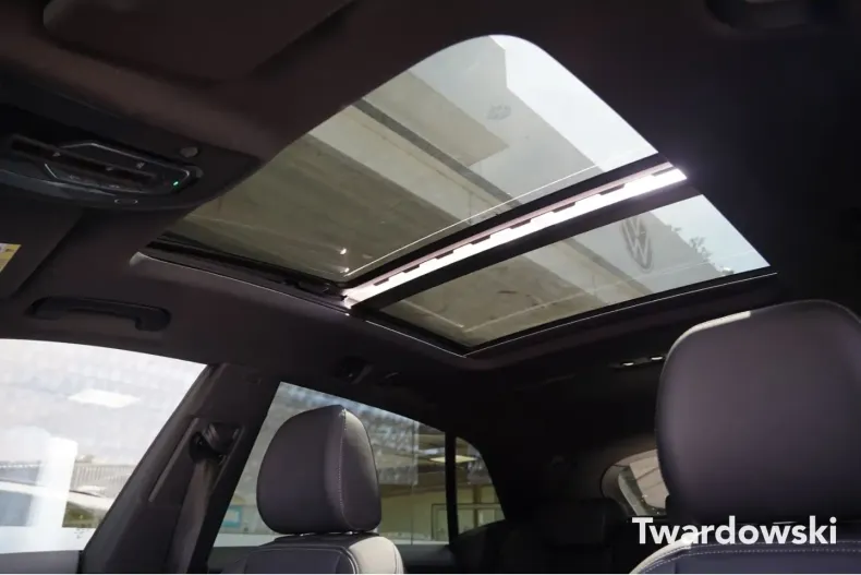 Audi Q8 din 2025 cu 21.578 km - oferta AUD160635 - foto 12