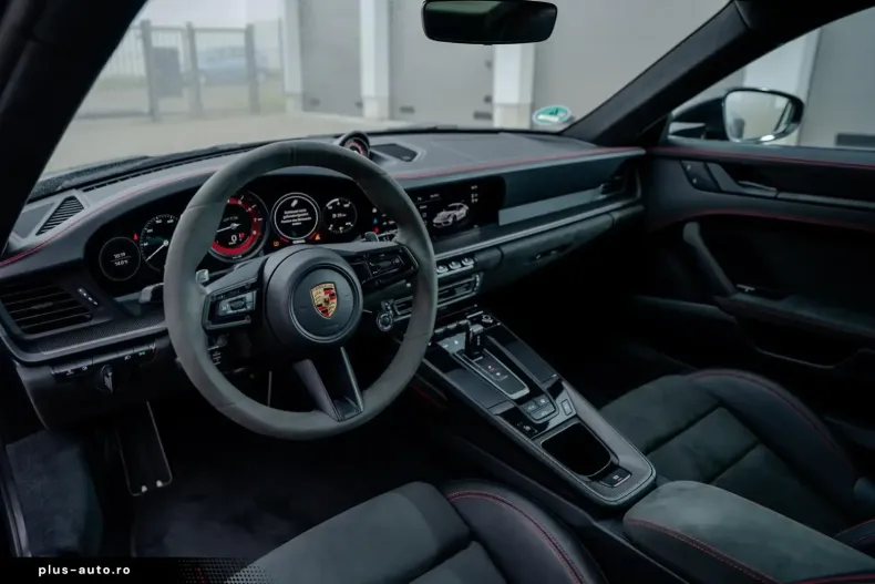 Porsche 992 din 2023 cu 12.600 km - oferta POR160642 - foto 9