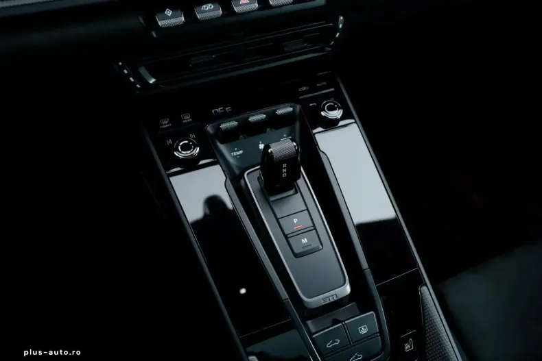 Porsche 992 din 2023 cu 12.600 km - oferta POR160642 - foto 17