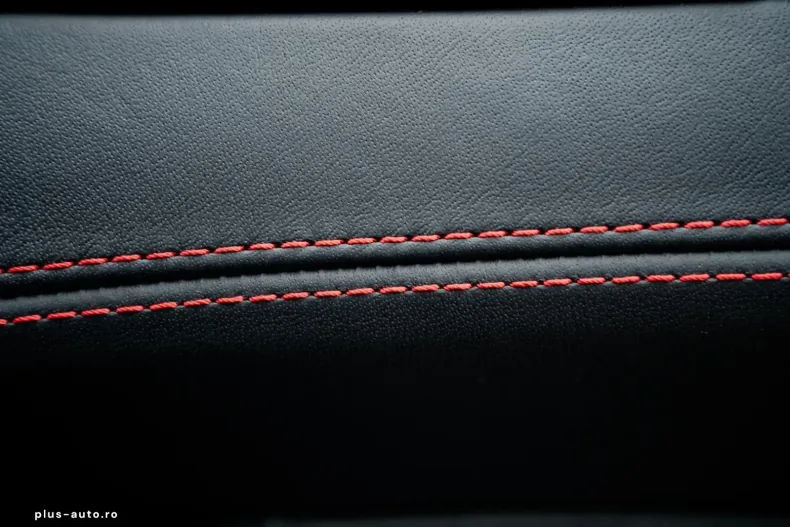 Porsche 992 din 2023 cu 12.600 km - oferta POR160642 - foto 24