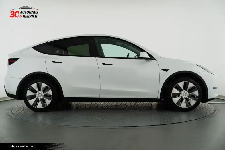 Tesla Model Y din 2023 cu 55.725 km - oferta TES160645 - foto 5