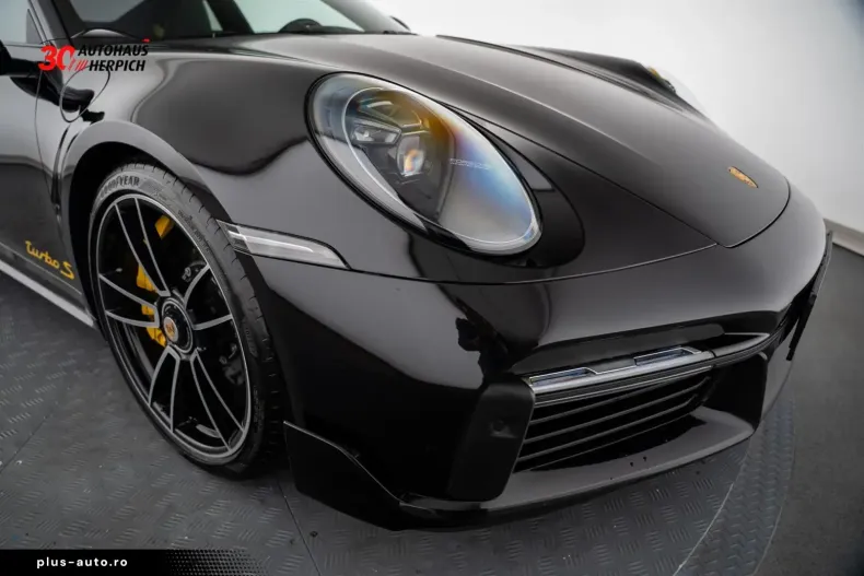 Porsche 992 din 2024 cu 7.610 km - oferta POR160646 - foto 8