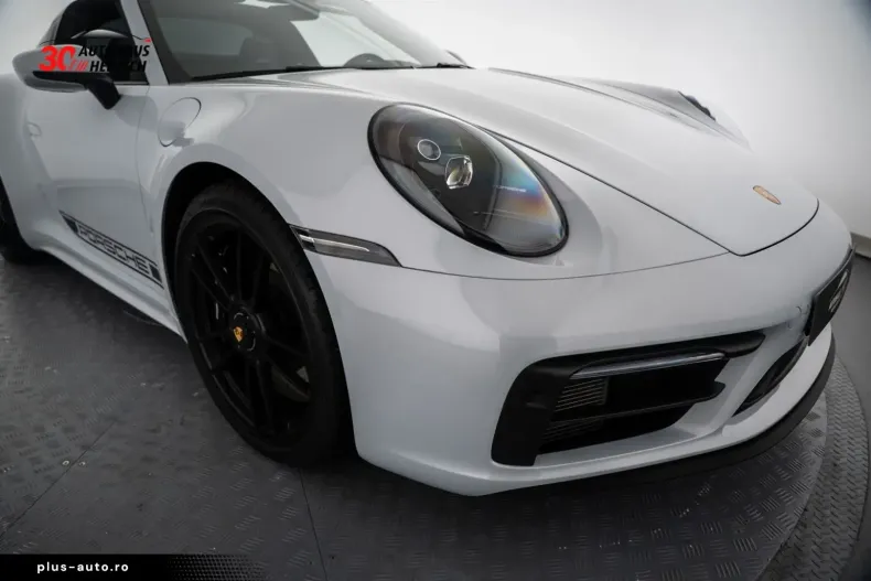 Porsche 992 din 2023 cu 9.963 km - oferta POR160647 - foto 8