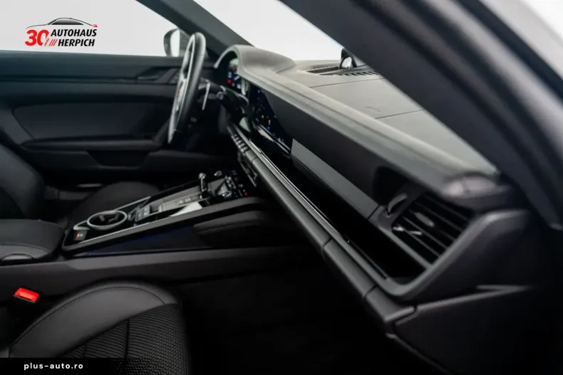 Porsche 992 din 2023 cu 9.582 km - oferta POR160651 - foto 14