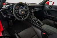 Porsche 992 din 2025 cu 1.762 km - oferta POR160652 - foto 9