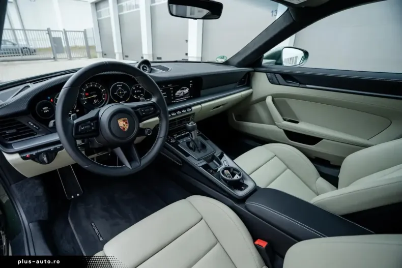 Porsche 992 din 2022 cu 2.000 km - oferta POR160654 - foto 3