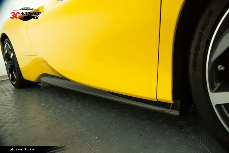 Ferrari SF90 din 2021 cu 1.827 km - oferta FER160655 - foto 7