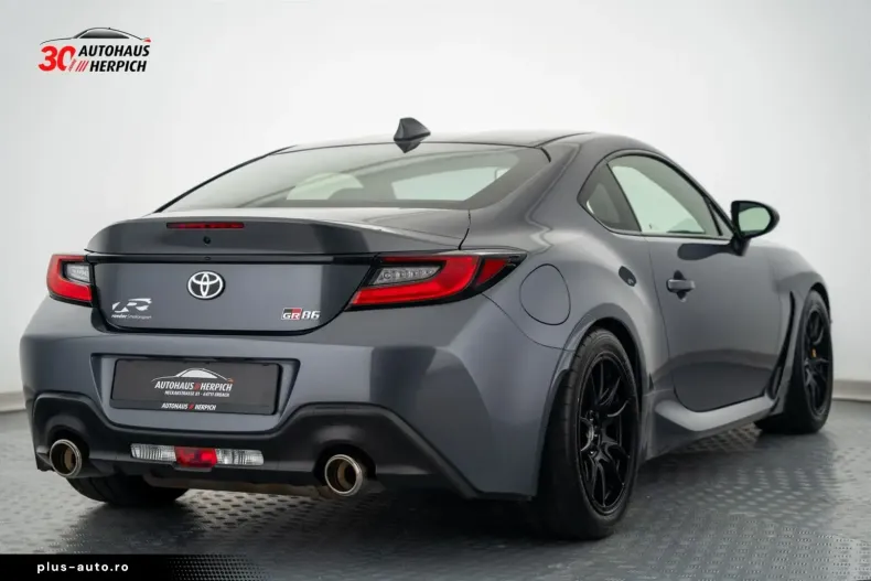 Toyota GR86 din 2023 cu 7.177 km - oferta TOY160663 - foto 5