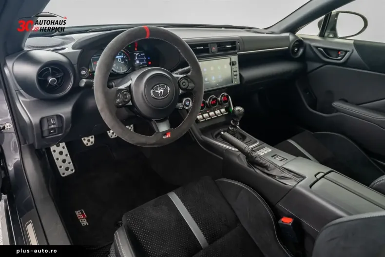 Toyota GR86 din 2023 cu 7.177 km - oferta TOY160663 - foto 10