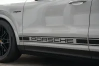 Porsche Cayenne din 2024 cu 22.000 km - oferta POR160665 - foto 16