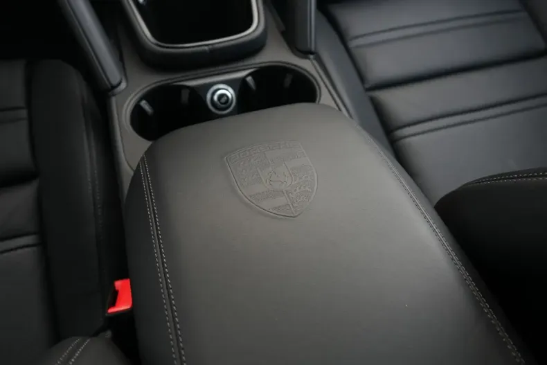 Porsche Cayenne din 2024 cu 22.000 km - oferta POR160665 - foto 26