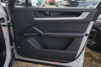 Porsche Cayenne din 2024 cu 22.000 km - oferta POR160665 - foto 48