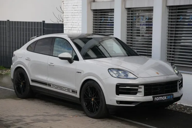 Porsche Cayenne din 2024 cu 22.000 km - oferta POR160665 - foto 50